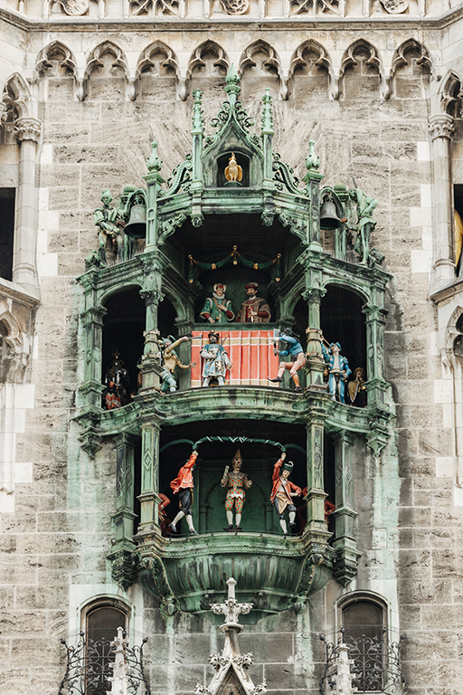 Glockenspiel Munich Germany